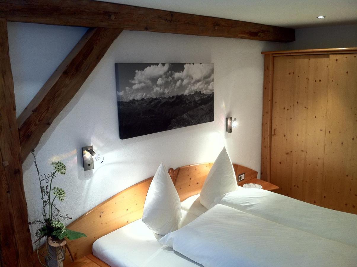 Laret Private Boutique Hotel - Adults Only Samnaun Room photo