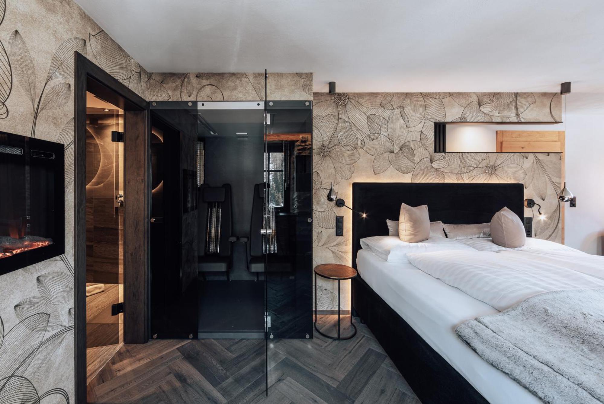 Laret Private Boutique Hotel - Adults Only Samnaun Exterior photo